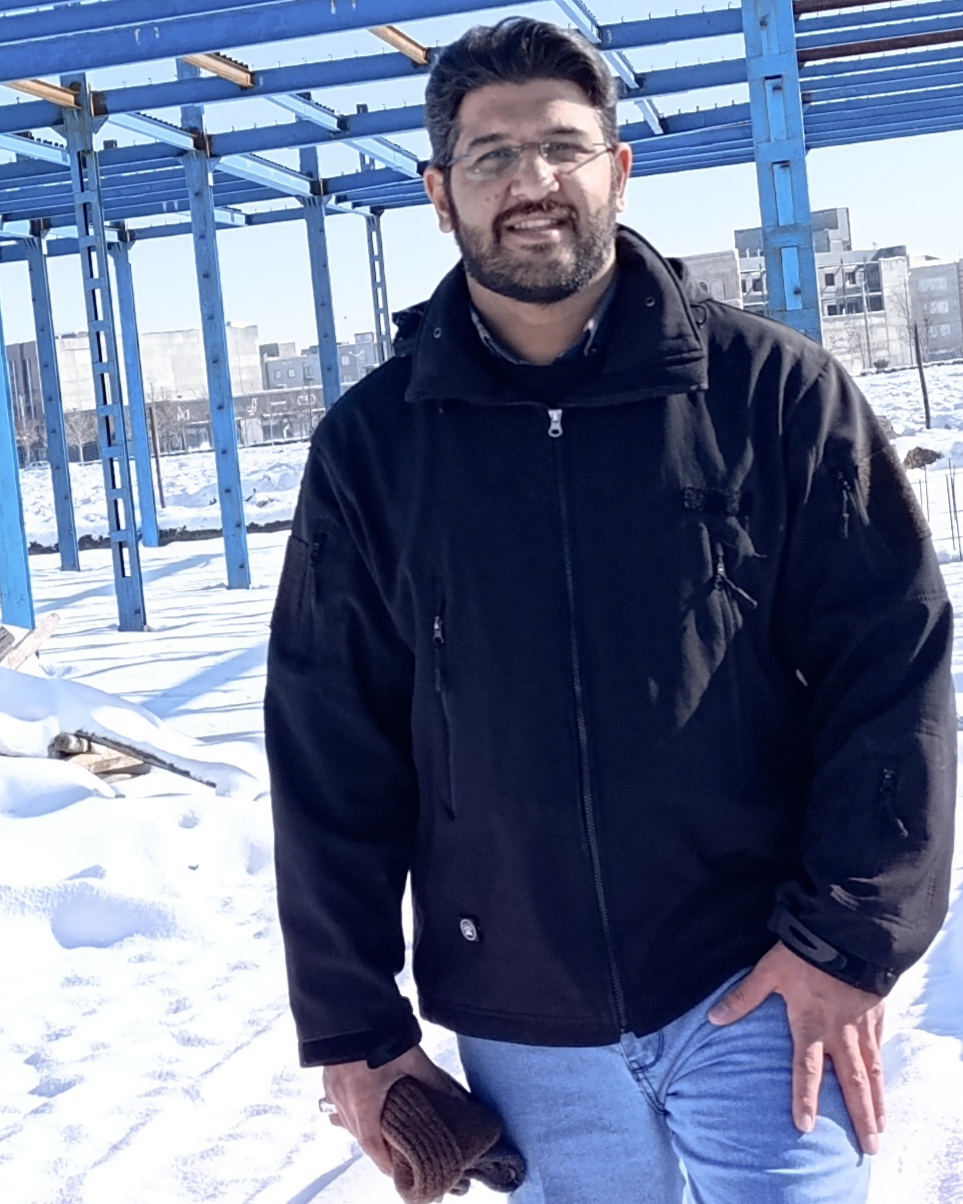 صادق مبارکی