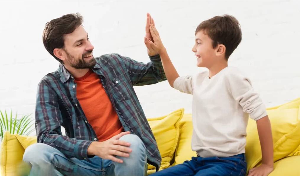 ارتباط موثر با نوجوان